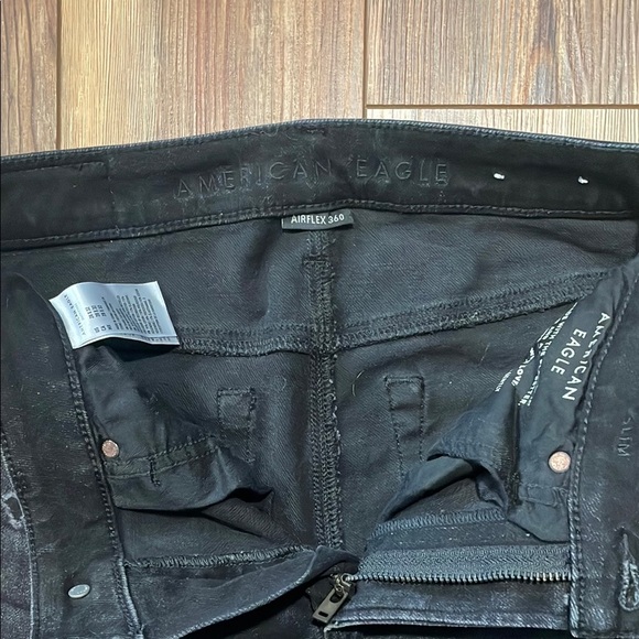 Men’s American Eagle Slim Cut Black Distressed Bandana Patch Jeans Size 28/32 - Picture 2 of 4